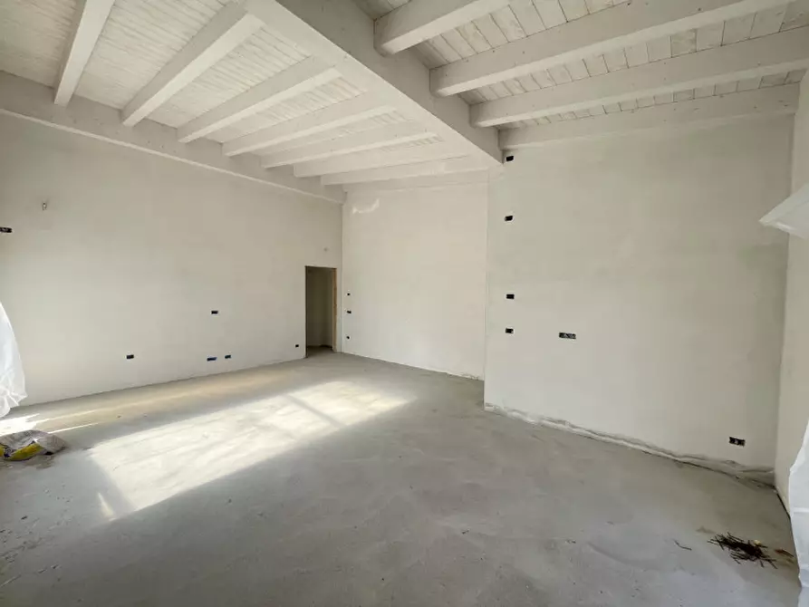 Immagine 4 di Casa bifamiliare in vendita  a Suzzara