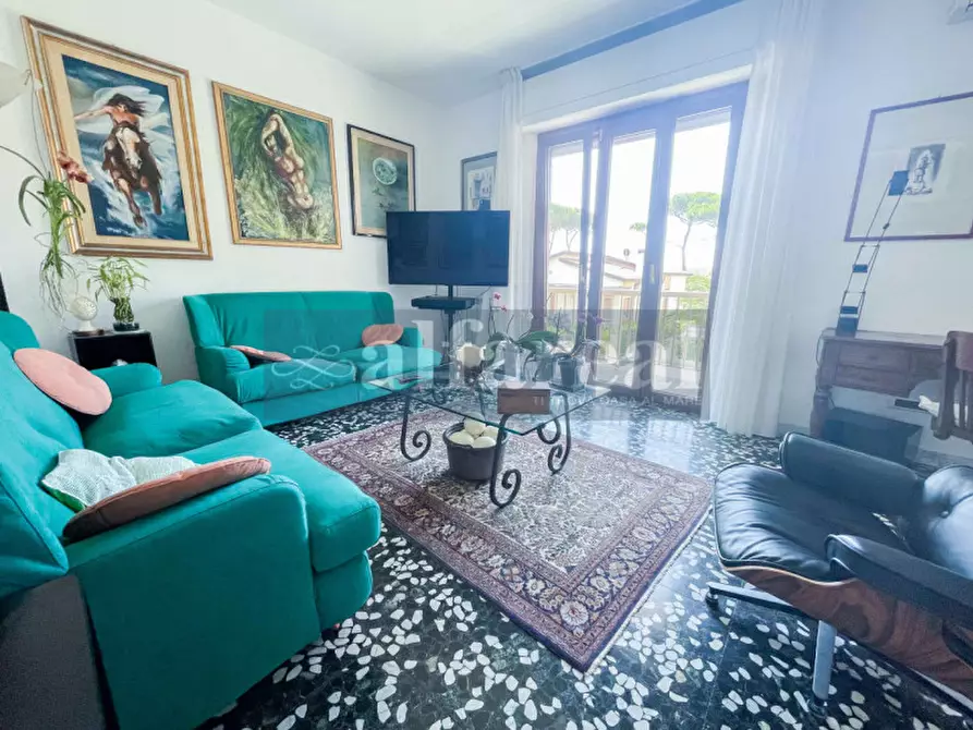 Immagine 2 di Appartamento in vendita  a Castiglione Della Pescaia