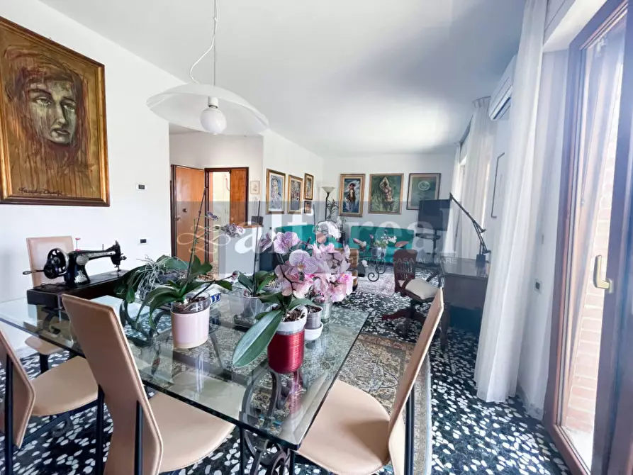 Immagine 3 di Appartamento in vendita  a Castiglione Della Pescaia