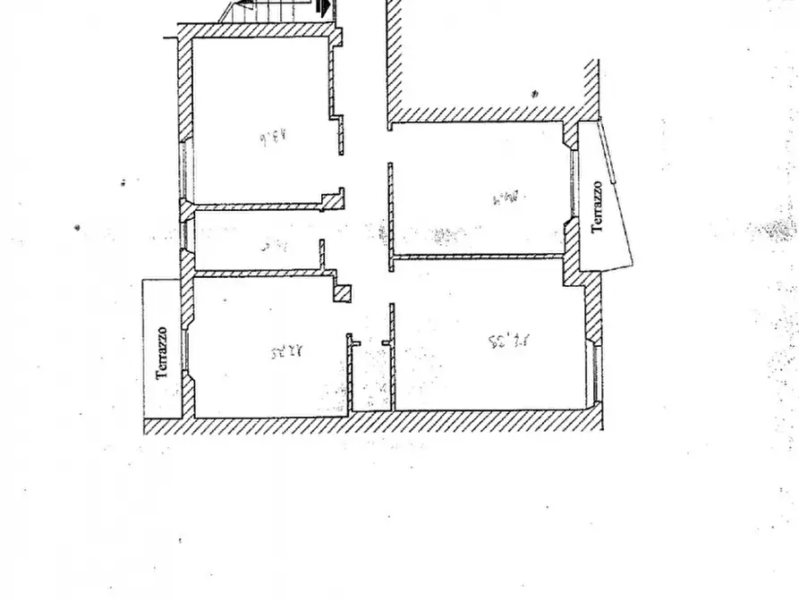 Immagine 15 di Appartamento in vendita  in Corso Trento 17 a Casale Monferrato