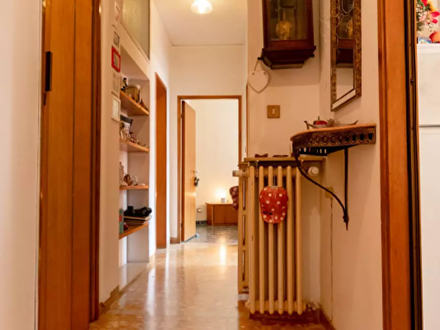 Immagine 6 di Appartamento in vendita  a Venezia