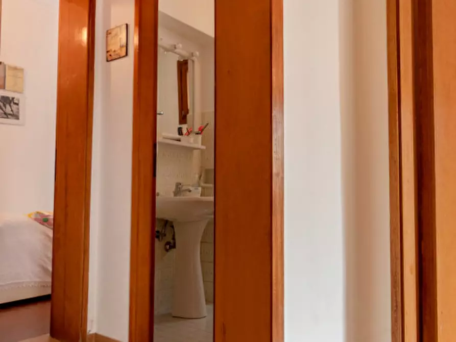 Immagine 8 di Appartamento in vendita  a Venezia