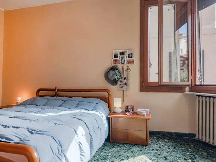 Immagine 11 di Appartamento in vendita  a Venezia