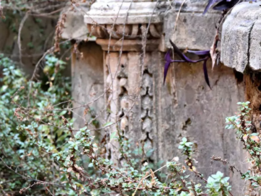 Immagine 8 di Palazzo in vendita  in Via Castellett a Modica