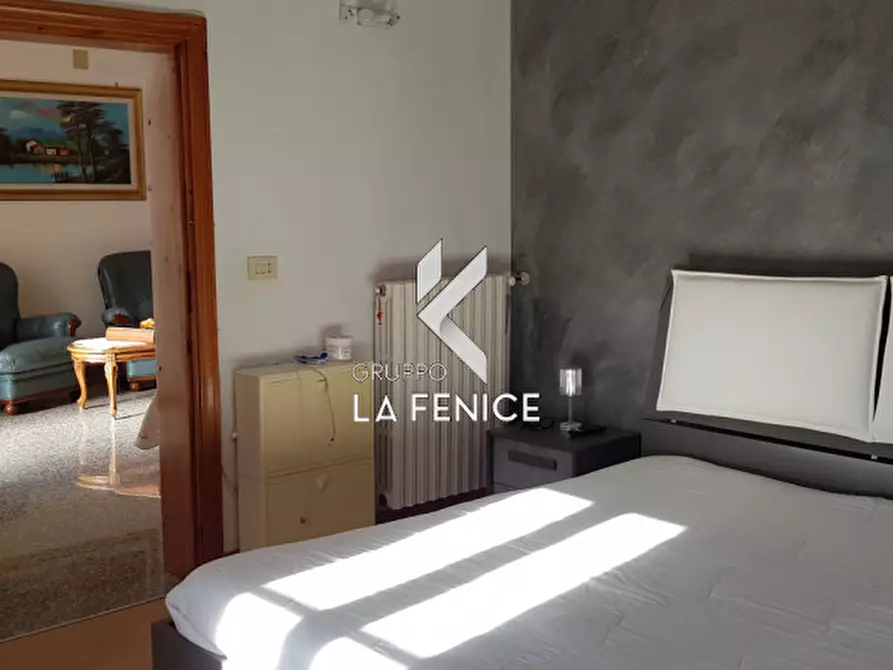 Immagine 30 di Villa in vendita  in contrada Scianna a Locorotondo