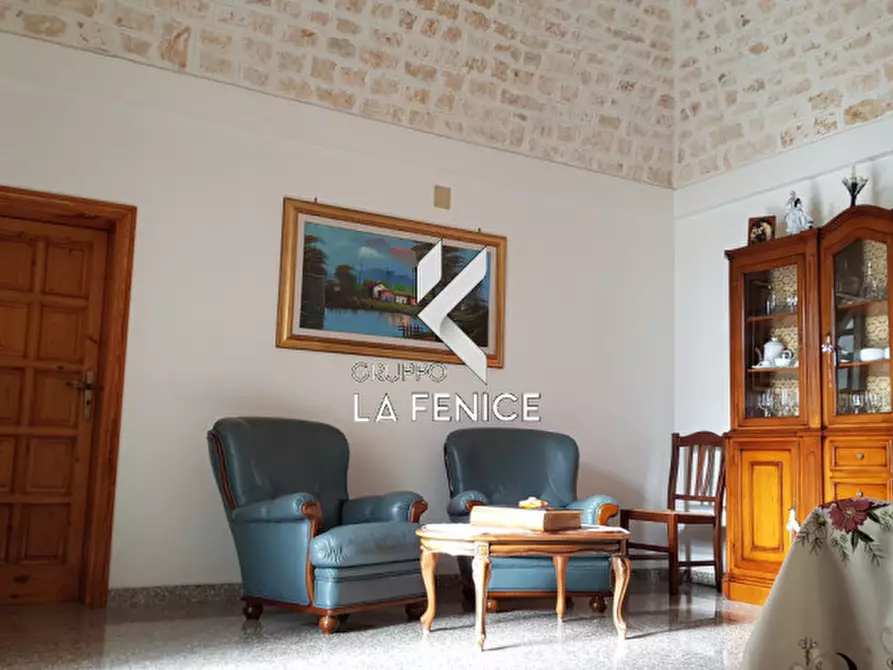 Immagine 31 di Villa in vendita  in contrada Scianna a Locorotondo