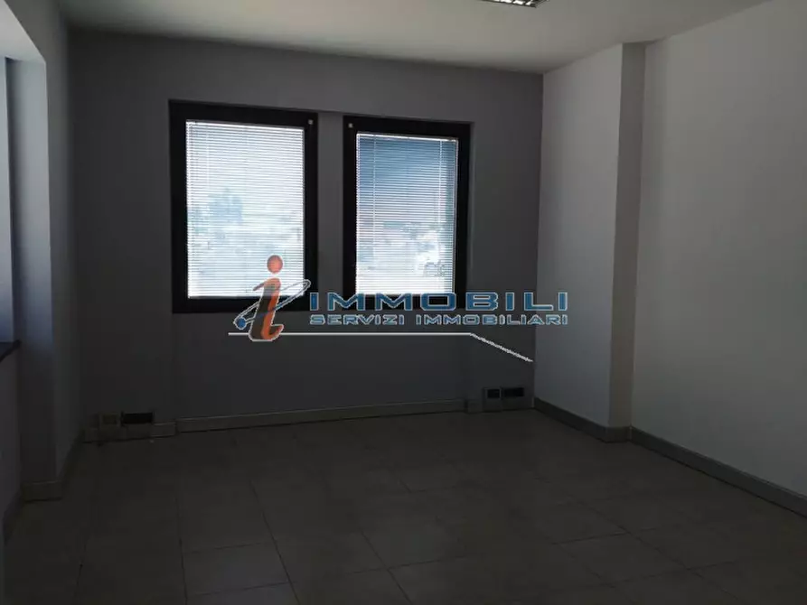 Immagine 17 di Magazzino in affitto  in VIA QUATTRO NOVEMBRE a Cavenago Di Brianza