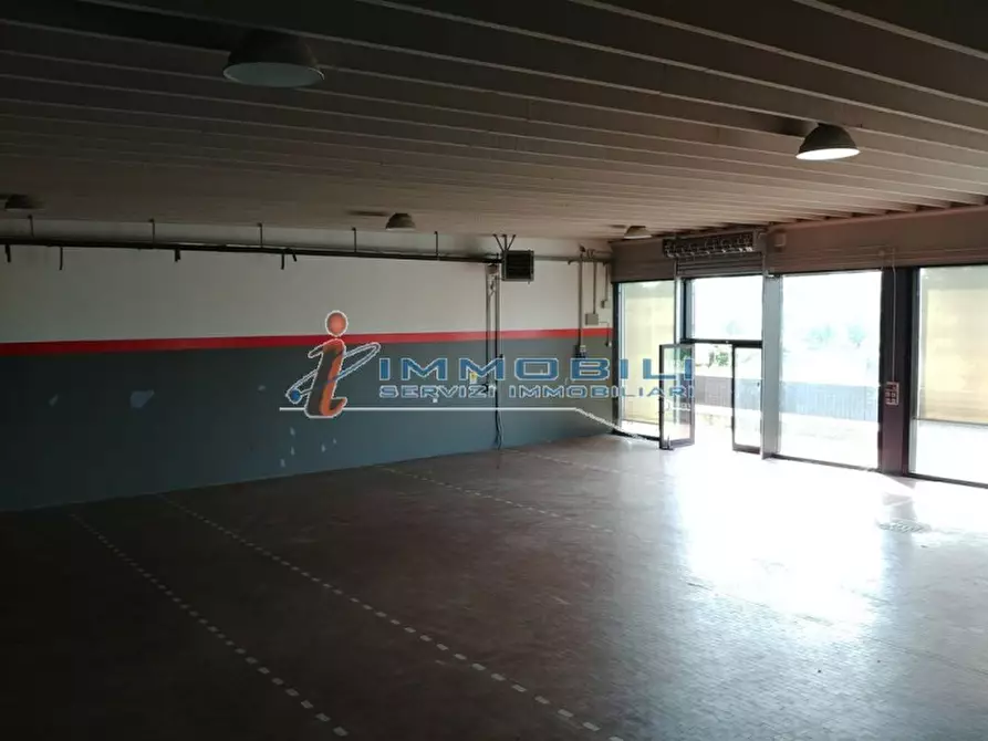 Immagine 20 di Magazzino in affitto  in VIA QUATTRO NOVEMBRE a Cavenago Di Brianza