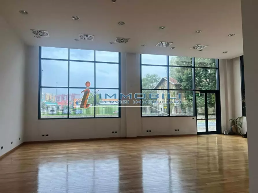 Immagine 2 di Negozio in affitto  in VIA CANTORE GEN. a Sesto San Giovanni