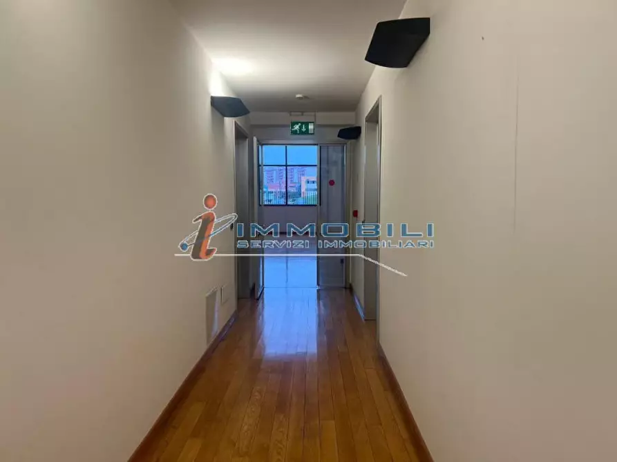 Immagine 16 di Negozio in affitto  in VIA CANTORE GEN. a Sesto San Giovanni