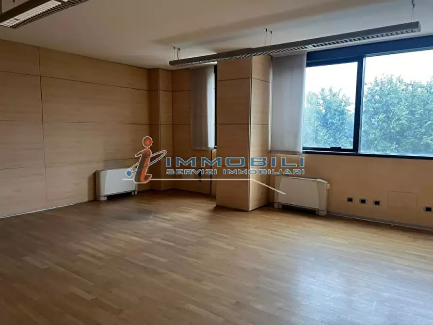 Immagine 8 di Attività commerciale in affitto  in VIA CANTORE GEN. a Sesto San Giovanni