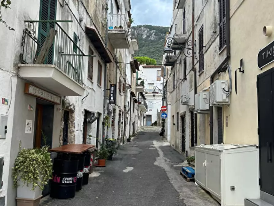 Immagine 15 di Palazzo in vendita  in CORSO VITTORIO EMANUELE a San Felice Circeo