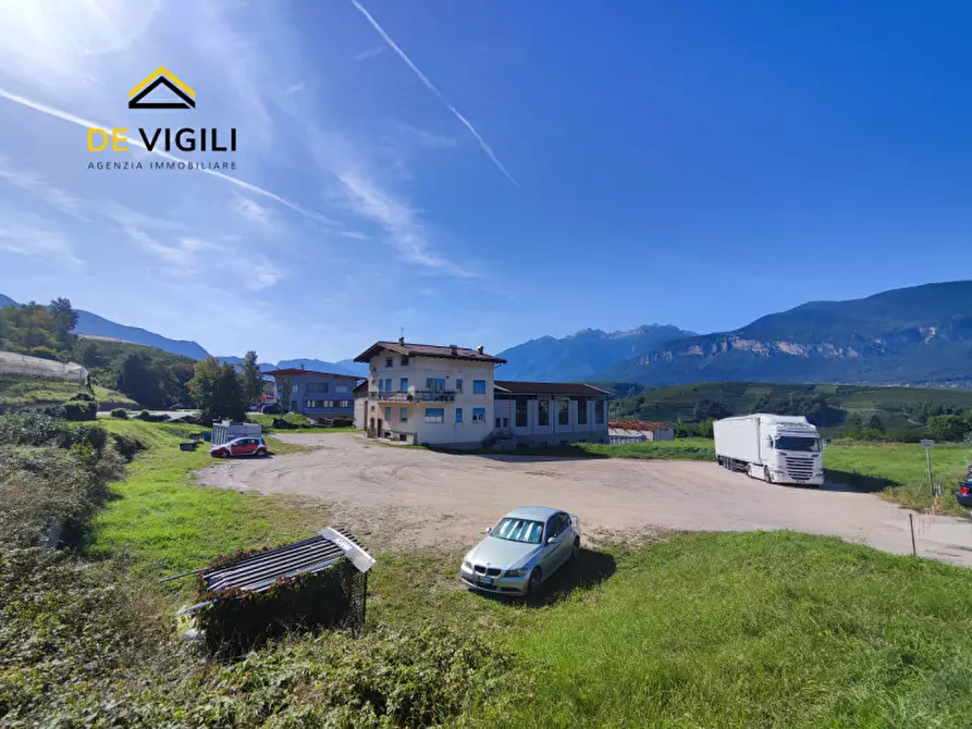 Immagine 5 di Capannone industriale in vendita  in Via Roma a Predaia