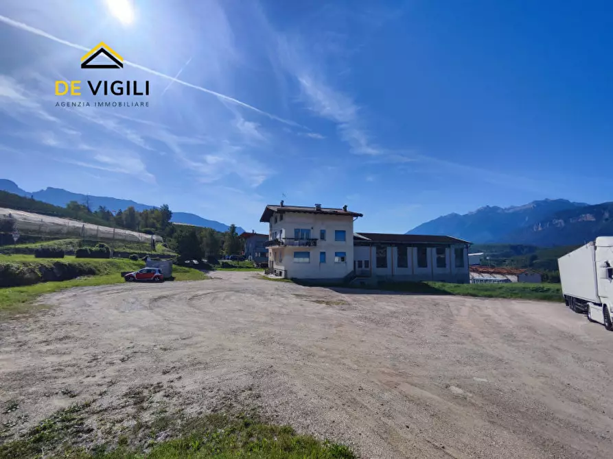 Immagine 6 di Capannone industriale in vendita  in Via Roma a Predaia