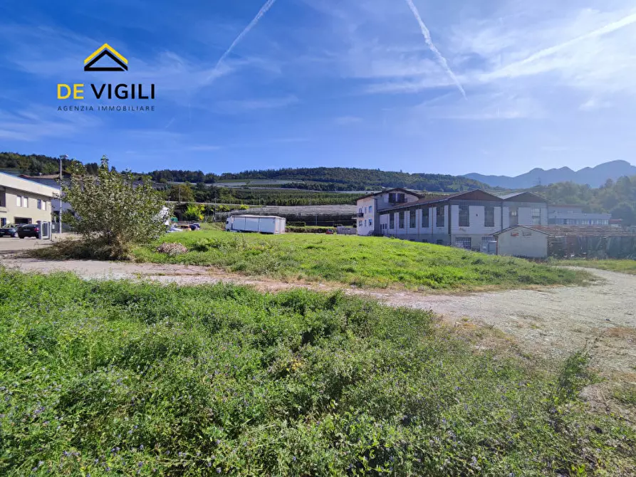 Immagine 8 di Capannone industriale in vendita  in Via Roma a Predaia