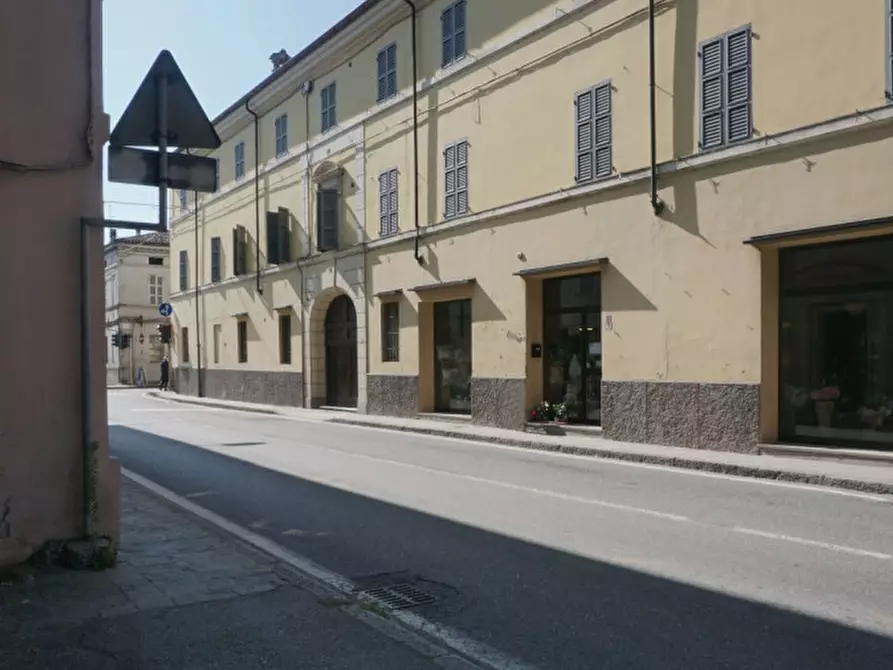 Immagine 1 di Negozio in vendita  in Via Colorno, 99 a Parma