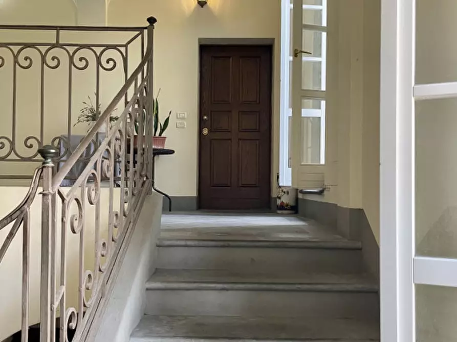 Immagine 3 di Negozio in vendita  in Via Colorno, 99 a Parma