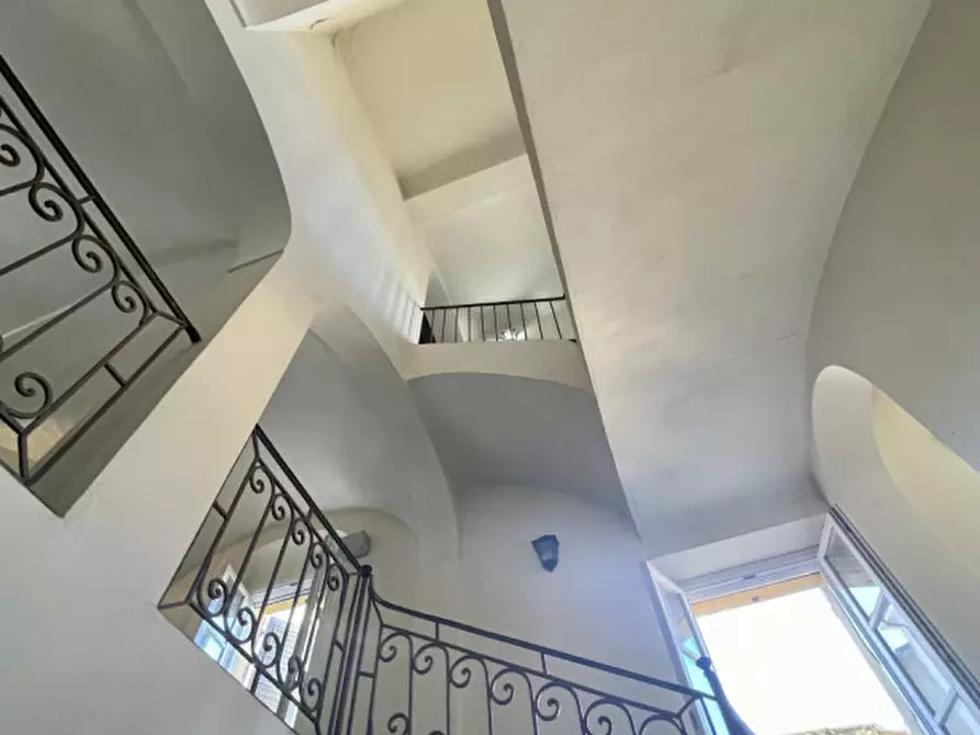 Immagine 11 di Negozio in vendita  in Via Colorno, 99 a Parma