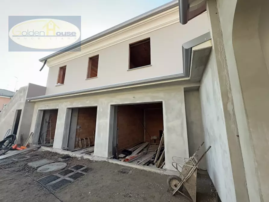 Immagine 8 di Appartamento in vendita  in Via Cesare Terranova a Argenta