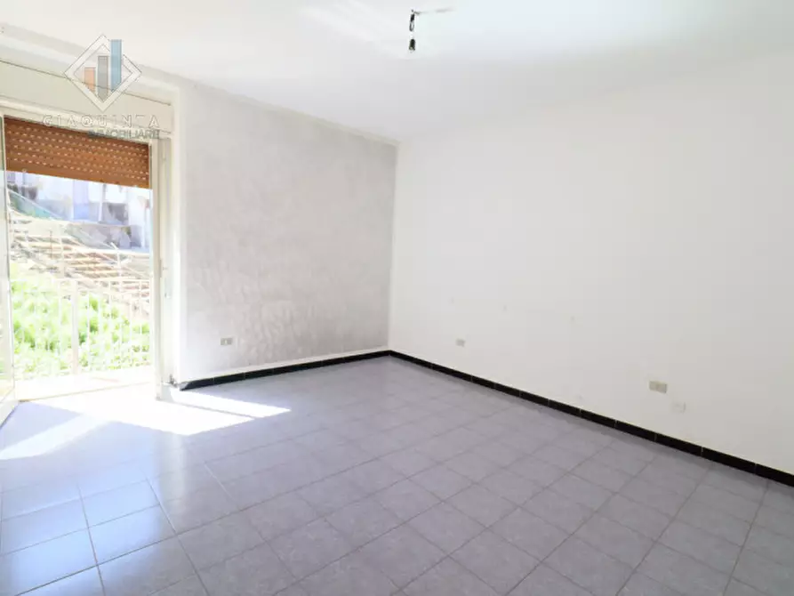 Immagine 4 di Appartamento in vendita  in via Penninello n.32 a Palagonia