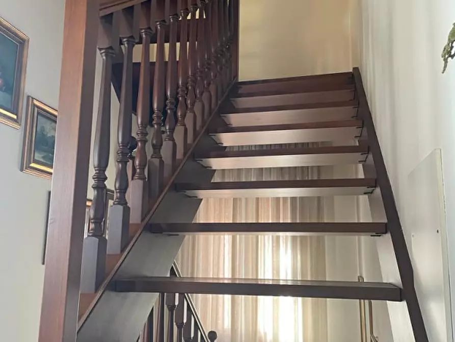 Immagine 31 di Appartamento in vendita  a Montegrotto Terme