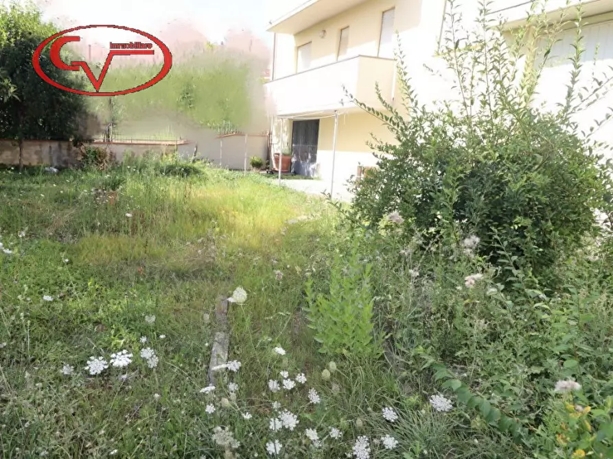 Immagine 3 di Villetta a schiera in vendita  a Bucine