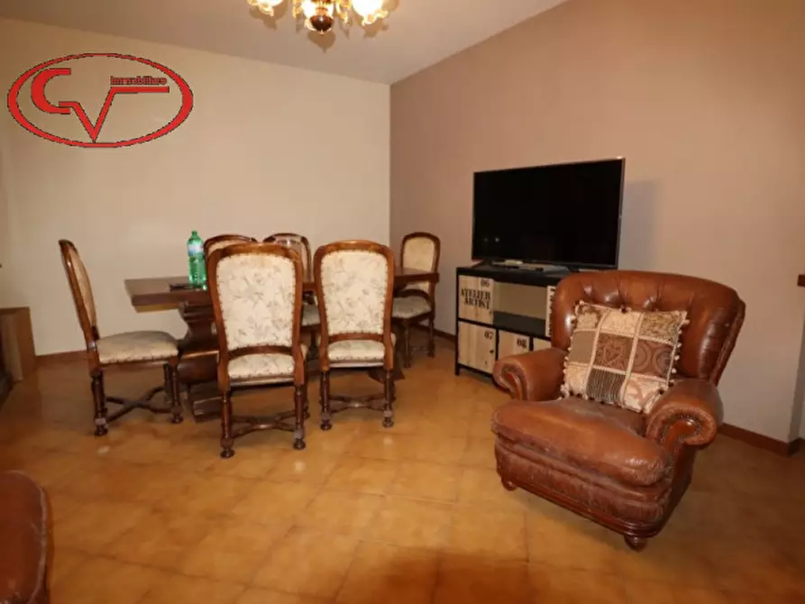 Immagine 32 di Villetta a schiera in vendita  a Bucine