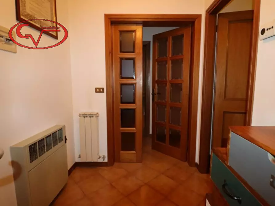 Immagine 33 di Villetta a schiera in vendita  a Bucine