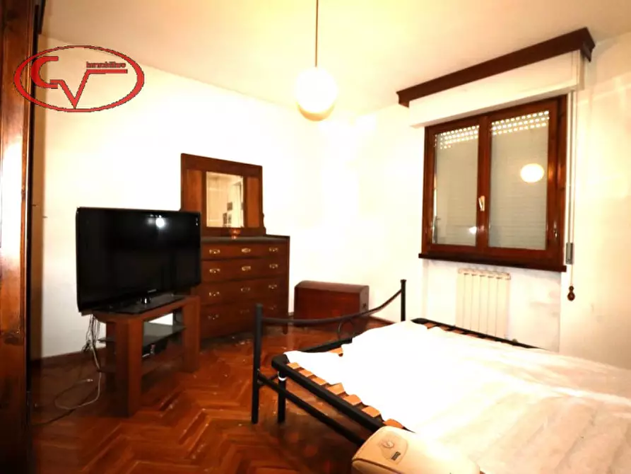 Immagine 38 di Villetta a schiera in vendita  a Bucine