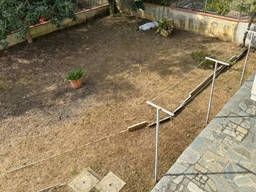 Immagine 42 di Villetta a schiera in vendita  a Bucine