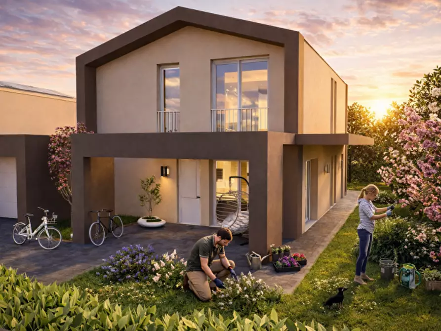 Immagine 1 di Villa in vendita  in via Borri a Montechiarugolo