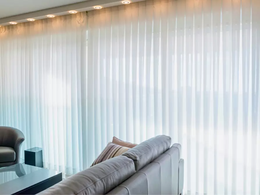 Immagine 9 di Villa in vendita  in via Borri a Montechiarugolo