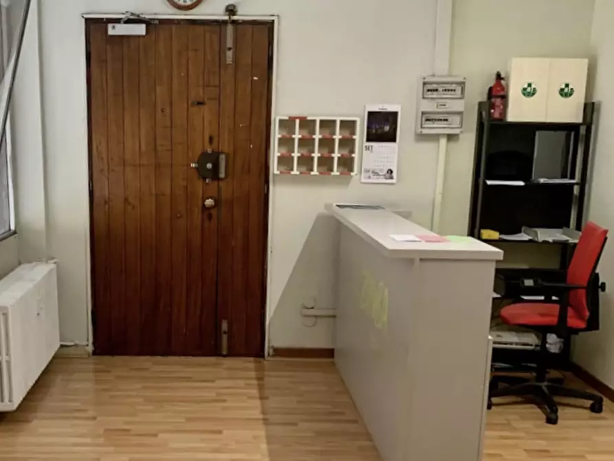 Immagine 10 di Ufficio in vendita  in Largo Europa a Padova