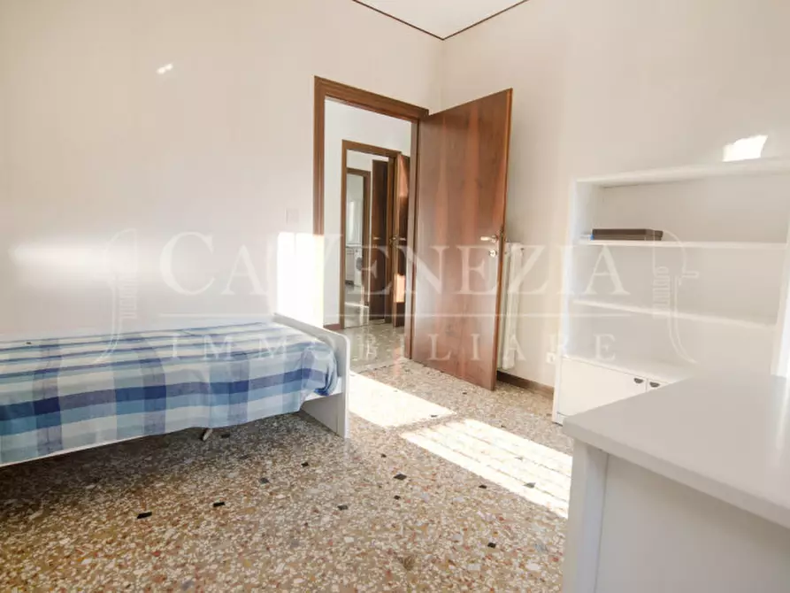 Immagine 8 di Appartamento in vendita  a Venezia