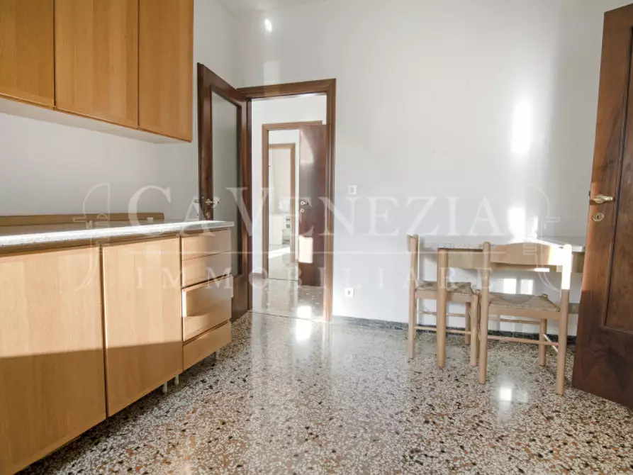 Immagine 9 di Appartamento in vendita  a Venezia