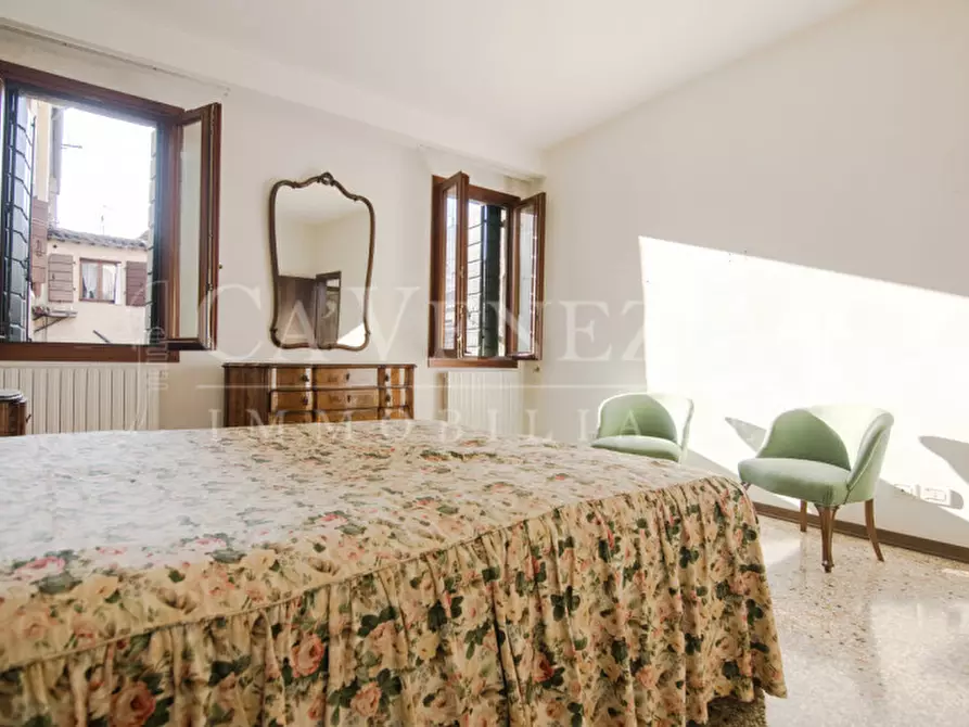 Immagine 14 di Appartamento in vendita  a Venezia