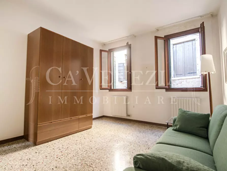 Immagine 18 di Appartamento in vendita  a Venezia