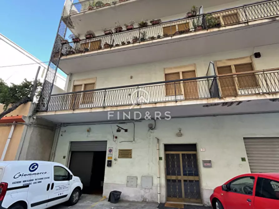 Immagine 1 di Appartamento in vendita  in Via Francesco Scoglio 5/B a Reggio Di Calabria