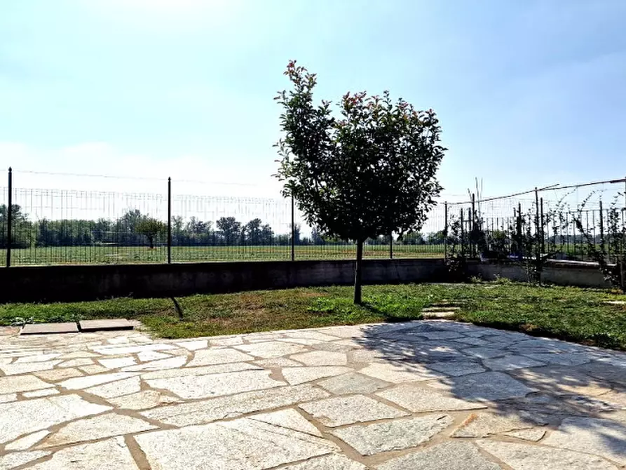 Immagine 12 di Villa in vendita  in Chero a Carpaneto Piacentino