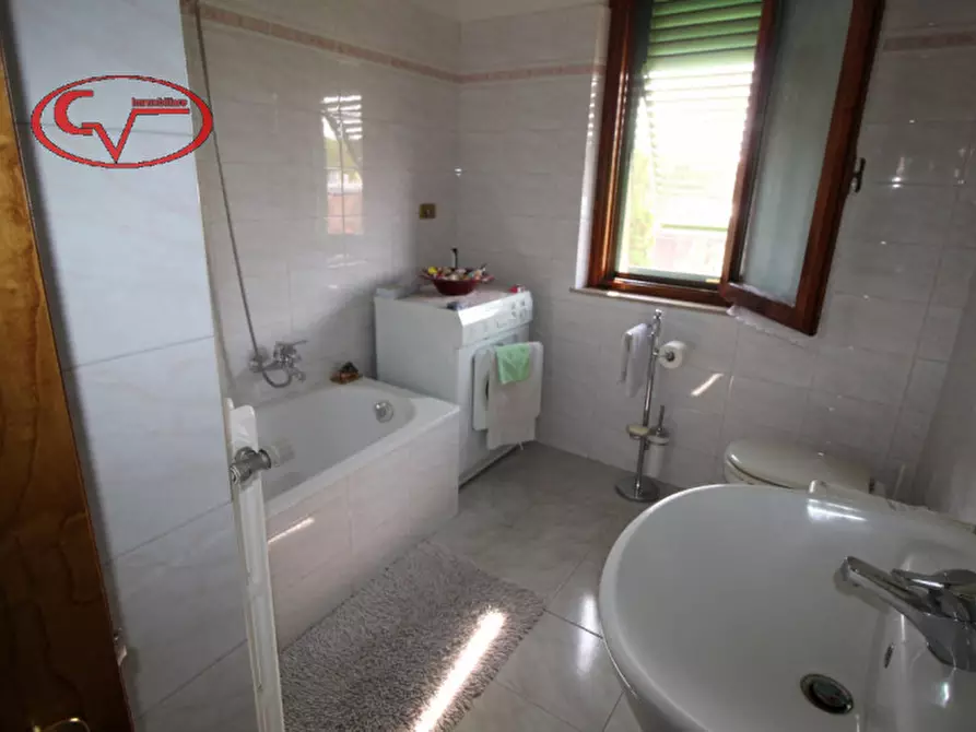 Immagine 22 di Casa bifamiliare in vendita  in Gruccia a San Giovanni Valdarno