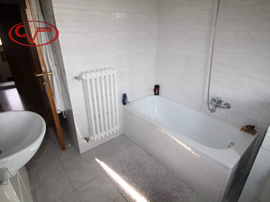 Immagine 23 di Casa bifamiliare in vendita  in Gruccia a San Giovanni Valdarno