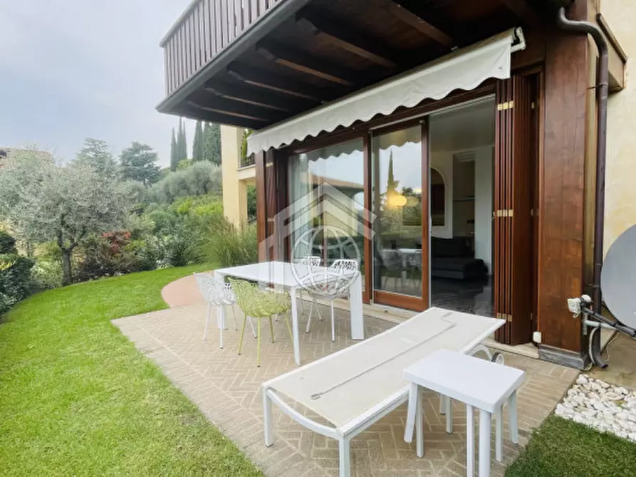 Immagine 1 di Appartamento in affitto  in Via Brusada a Gardone Riviera