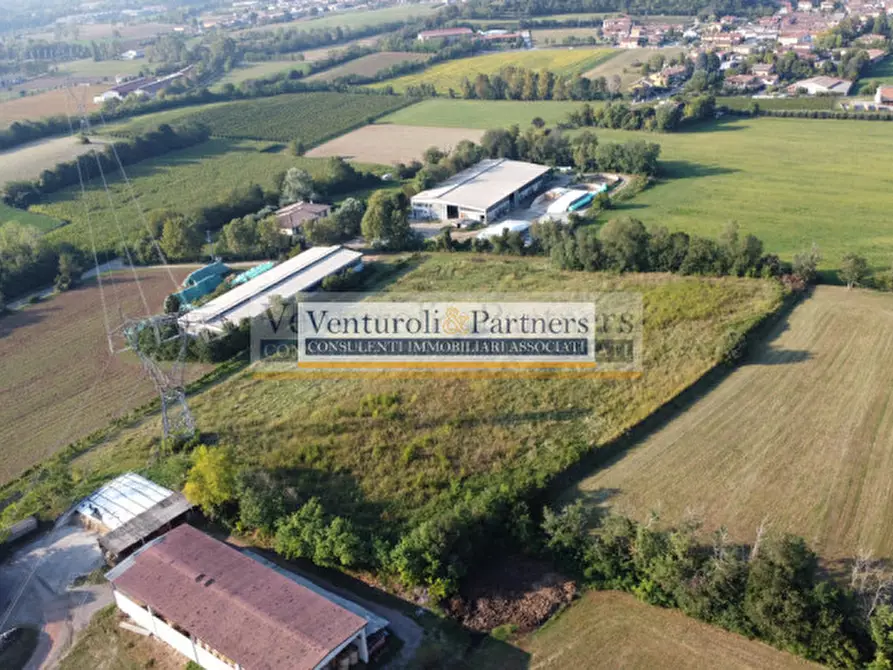 Immagine 2 di Terreno in vendita  in via Delle Fiamme Verdi a Bedizzole