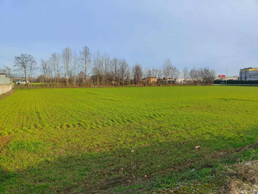 Immagine 4 di Terreno in vendita  in via Delle Fiamme Verdi a Bedizzole