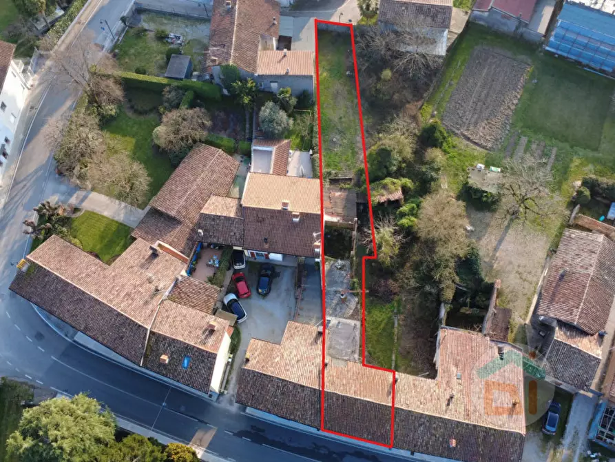 Immagine 2 di Villetta a schiera in vendita  in Via Zorutti a Capriva Del Friuli