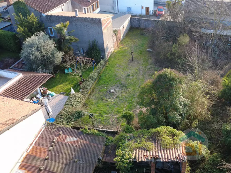 Immagine 3 di Villetta a schiera in vendita  in Via Zorutti a Capriva Del Friuli