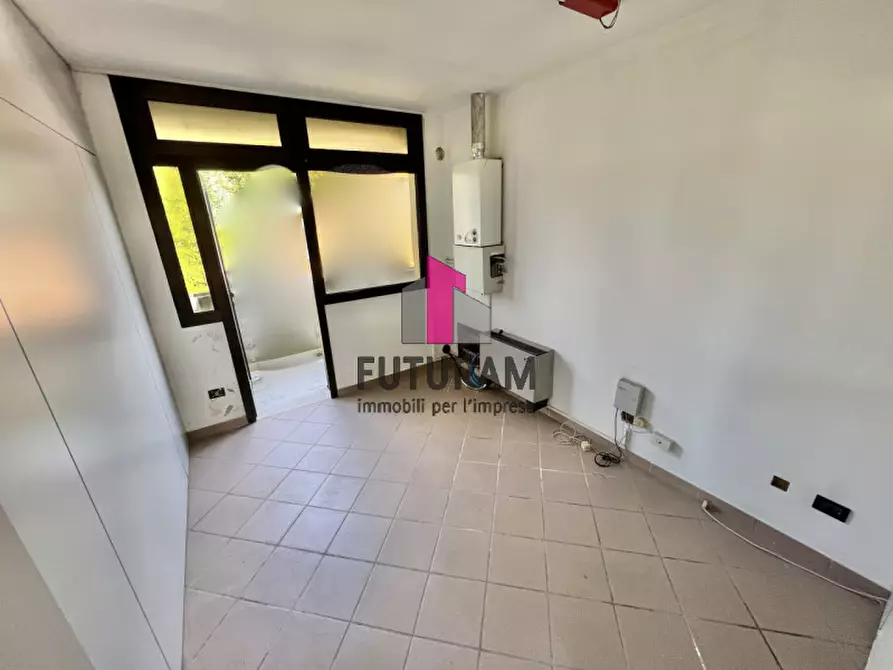 Immagine 15 di Ufficio in affitto  in Via roma a Campodarsego