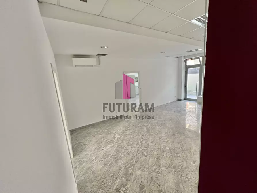 Immagine 3 di Ufficio in vendita  in VIA ROMA a Campodarsego