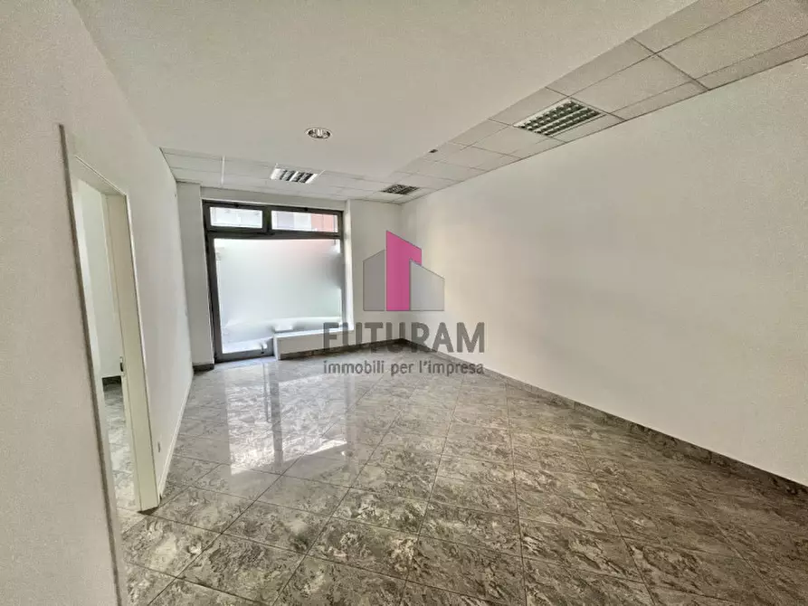 Immagine 6 di Ufficio in vendita  in VIA ROMA a Campodarsego