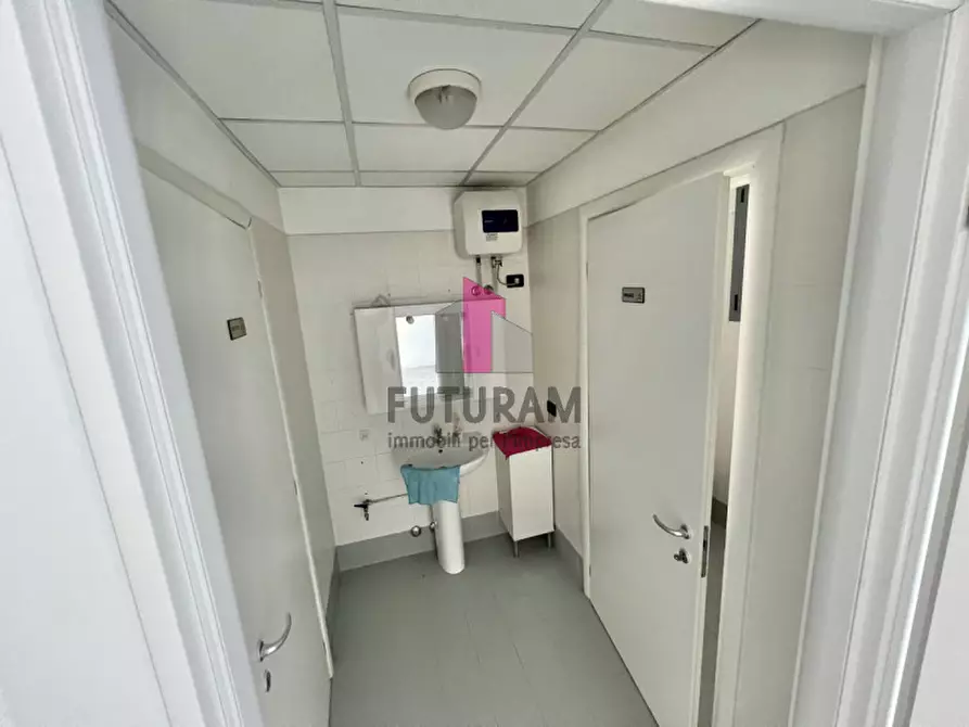 Immagine 16 di Ufficio in vendita  in VIA ROMA a Campodarsego